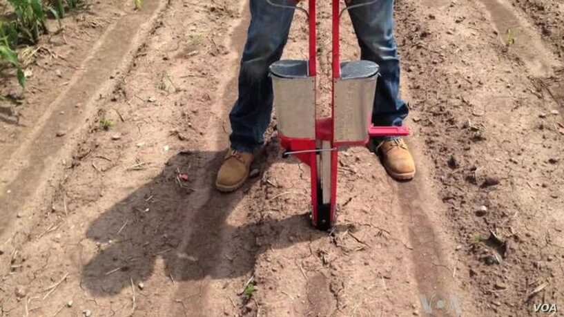 Simple Planting Machine